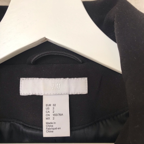 H&M Women’s Black Coat - Picture 5 of 6